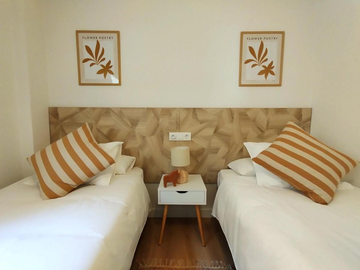 Apartamento Junto A Ayuntamiento Y Playa ヒホン エクステリア 写真